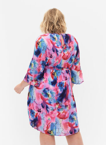 Bedrukte geplooide jurk met bindband, Lavender Space AOP, Model image number 1