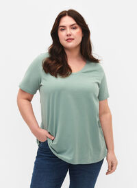 Basic t-shirt in effen kleur met katoen, Chinois Green, Model