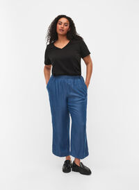 Pantalon en jean ample en lyocell (TENCEL™), Dark Blue, Model